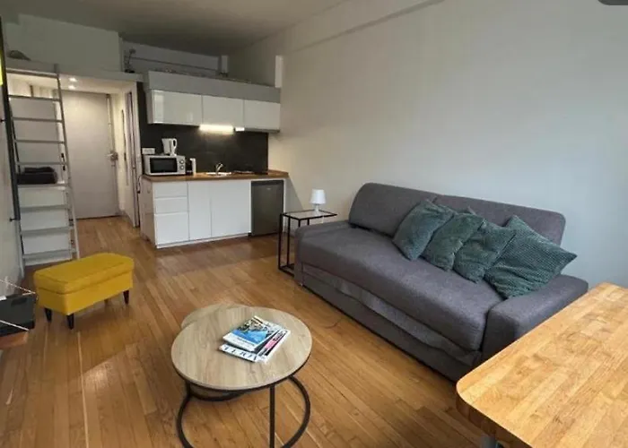 דירה Superbe Avec Mezzanine Au Centre De